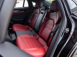 Porsche Panamera 4 AWD 2026