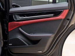 Porsche Panamera 4 AWD 2026