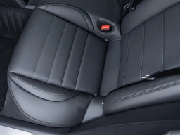 Porsche Panamera 4 AWD 2026