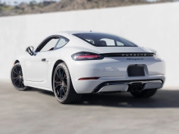Porsche 718 Cayman S Coupe 2025