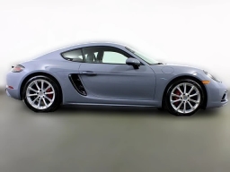 Porsche 718 Cayman S Coupe 2025