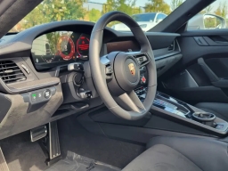 Porsche 911 Carrera GTS Coupe 2025