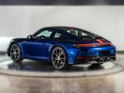 Porsche 911 Carrera 4 GTS Coupe 2026