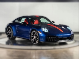 Porsche 911 Carrera 4 GTS Coupe 2026