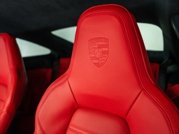 Porsche 911 Carrera 4 GTS Coupe 2026