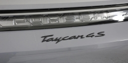 Porsche Taycan 4S Black Edition AWD 2026