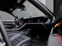 Porsche Taycan 4S AWD 2025