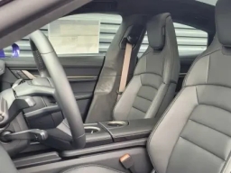 Porsche Taycan Turbo AWD 2025