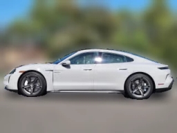 Porsche Taycan Turbo AWD 2025