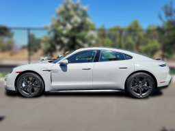 Porsche Taycan Turbo AWD 2025