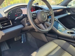 Porsche Taycan Turbo AWD 2025