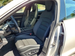 Porsche Taycan Turbo AWD 2025