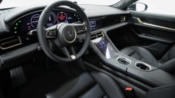 Porsche Taycan Turbo S AWD 2026