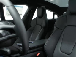 Porsche Taycan Turbo S AWD 2026