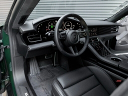 Porsche Taycan Turbo S AWD 2025