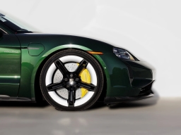 Porsche Taycan Turbo S AWD 2025