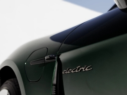 Porsche Taycan Turbo S AWD 2025