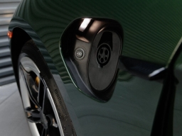 Porsche Taycan Turbo S AWD 2025