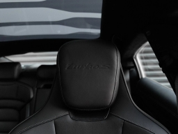 Porsche Taycan Turbo S AWD 2025