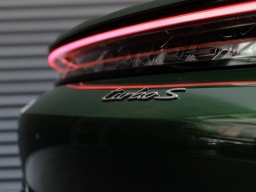 Porsche Taycan Turbo S AWD 2025