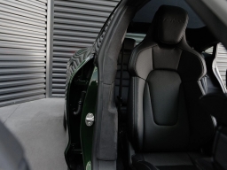 Porsche Taycan Turbo S AWD 2025