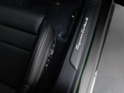 Porsche Taycan Turbo S AWD 2025