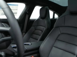 Porsche Taycan Turbo S AWD 2026