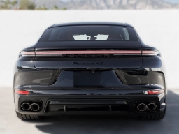 Porsche Panamera 4S E-Hybrid AWD 2026