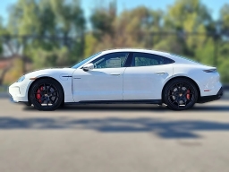 Porsche Taycan GTS AWD 2025