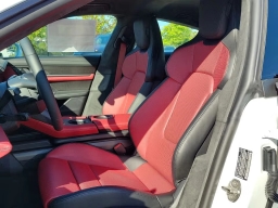 Porsche Taycan GTS AWD 2025