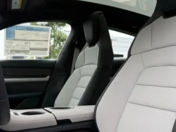 Porsche Taycan GTS AWD 2026