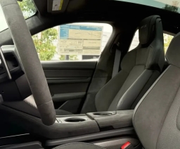 Porsche Taycan GTS AWD 2026