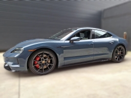 Porsche Taycan GTS AWD 2026