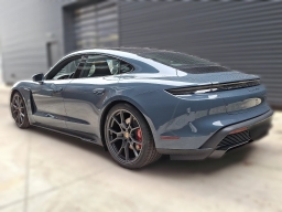 Porsche Taycan GTS AWD 2026