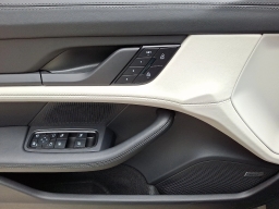 Porsche Taycan GTS AWD 2026