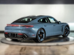 Porsche Taycan GTS AWD 2026