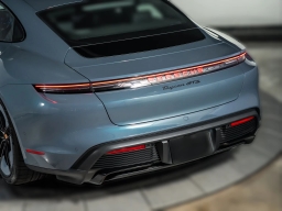 Porsche Taycan GTS AWD 2026