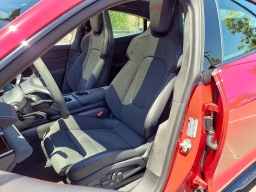 Porsche Taycan GTS AWD 2025