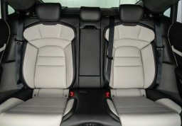 Porsche Taycan GTS AWD 2026