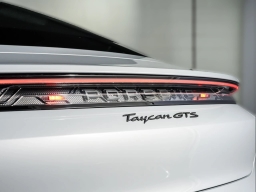 Porsche Taycan GTS AWD 2026
