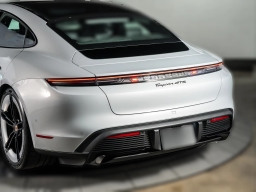 Porsche Taycan GTS AWD 2026