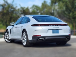Porsche Panamera 4 E-Hybrid AWD 2026
