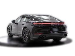 Porsche Panamera 4 E-Hybrid AWD 2026