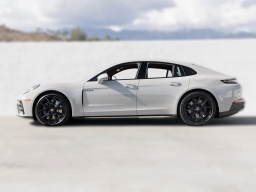 Porsche Panamera 4 E-Hybrid AWD 2026
