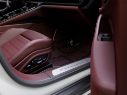 Porsche Panamera 4 E-Hybrid AWD 2026