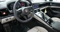 Porsche Panamera 4 E-Hybrid AWD 2026