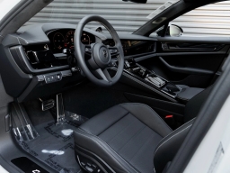 Porsche Panamera Turbo E-Hybrid AWD 2026