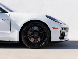 Porsche Panamera Turbo E-Hybrid AWD 2026