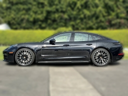 Porsche Panamera GTS AWD 2026