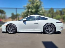 Porsche 911 Carrera S Coupe 2025